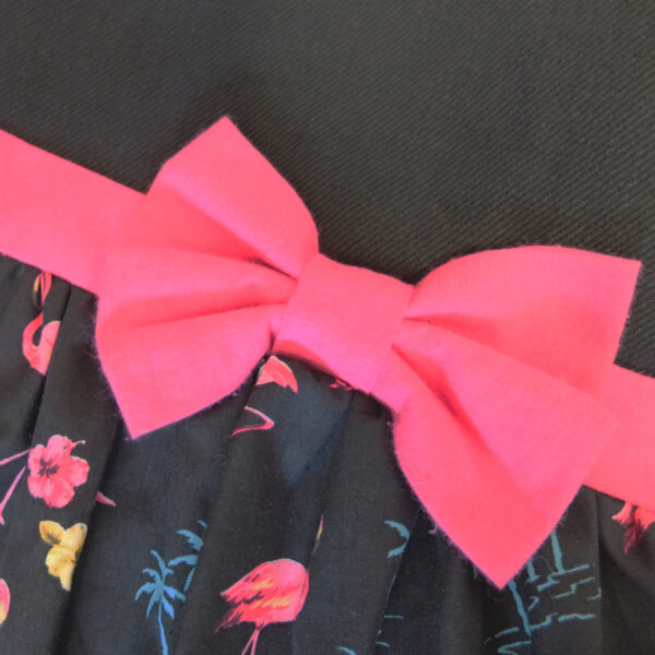 Fourre-tout bandoulière motif flamants roses - Sac noir et rose - Image 5