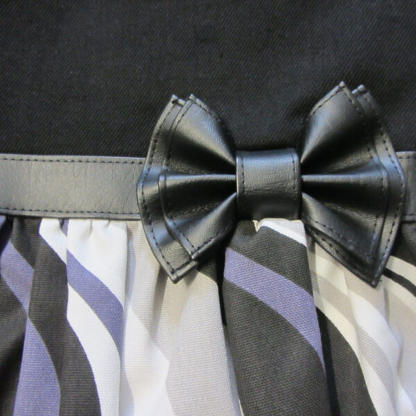 Fourre-tout noir, mauve, blanc - Sac bandoulière noeud cuirette - Image 3