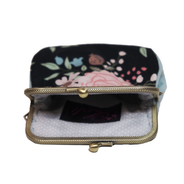 Porte-monnaie féminin noir et fleurs roses - Fermoir vintage - Image 6