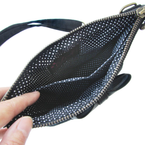 Petit sac dentelle noire - Noeud en cuirette - Bandoulière ajustable - Image 6