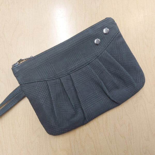 Pochette en cuir noir ou gris - Sac à main de soirée avec poignée - Image 9