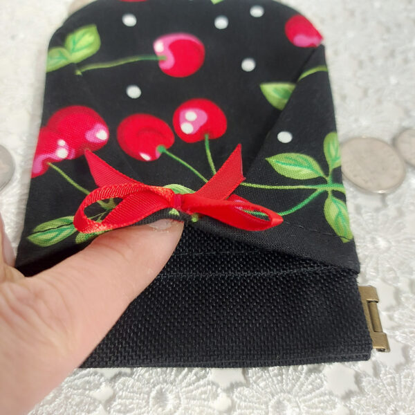 Ensemble cadeau cerises -Sacoche et porte-monnaie assorti - Image 4