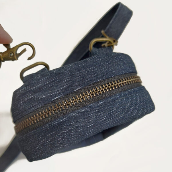 Sac banane denim bleu - Sacoche bandoulière ajustable - Image 7