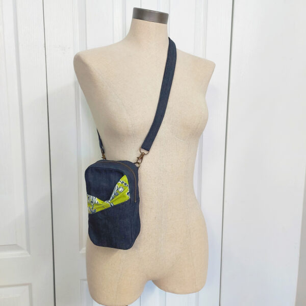 Sac banane jeans bleu et jaune - Sacoche bandoulière ajustable - Image 8