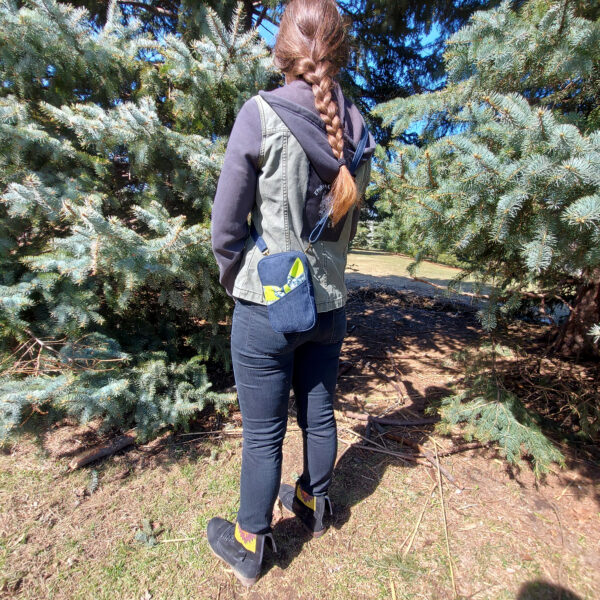 Sac banane jeans bleu et jaune - Sacoche bandoulière ajustable - Image 6
