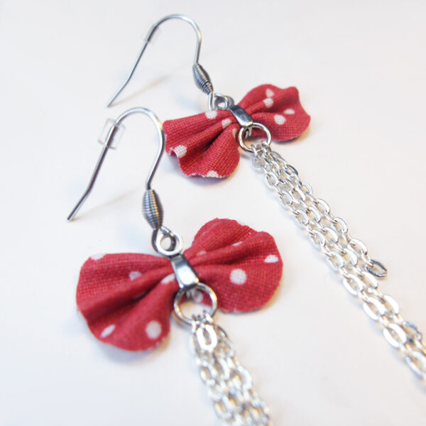 Boucle d'oreille rouge à pois blanc - Mini mouse - Image 4