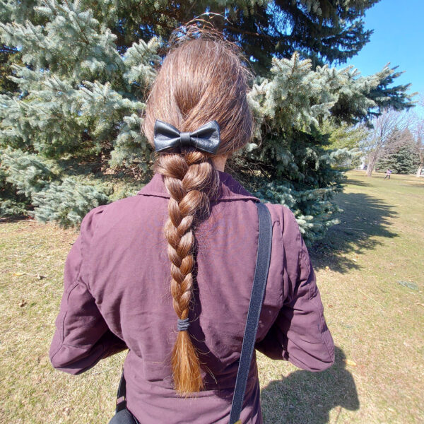 Barettes noeud - Pinces à cheveux en cuir/suède récupérés - Image 2
