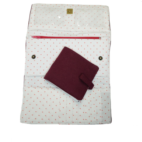 Portefeuille rouge fleuris crème avec doublure anti-fraude RFID - Image 9