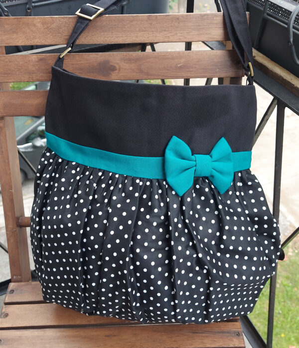 Sac noir à pois blancs - Fourre-tout bandoulière noeud turquoise - Image 2