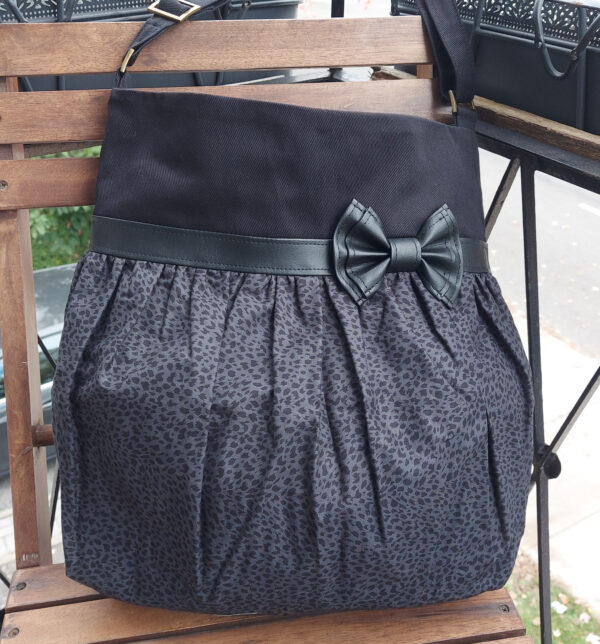 Sac bandoulière léopard - Fourre-tout noir/gris noeud en cuirette - Image 2