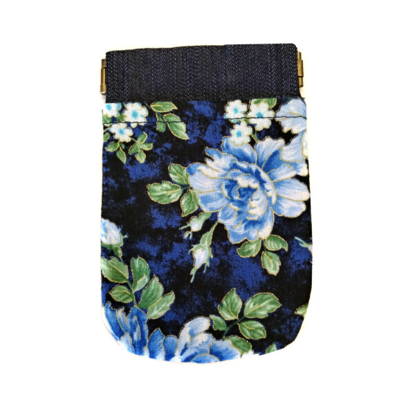 porte-cartes fleurs bleu avec fermoir à cliquet